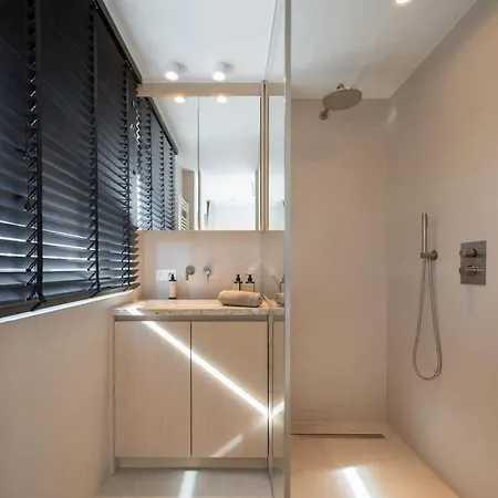 Lejlighed Luxurious Modern Escape Near & Shopping *